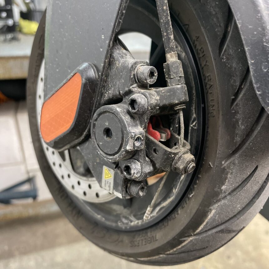 Brake Caliper KQi3